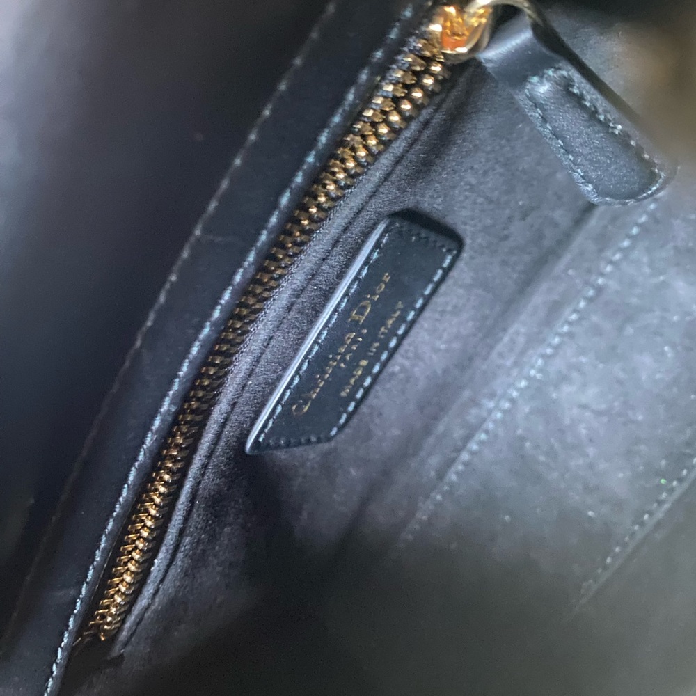 RARE Limited Edition!! Chriatian dior mini lady dior crossbody bag. - Picture 15 of 16